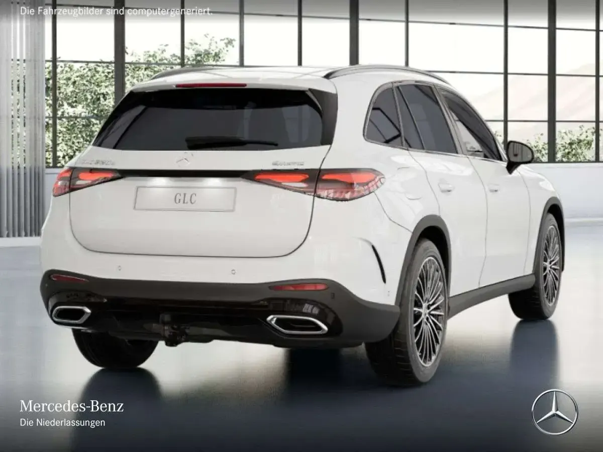 Gebraucht Mercedes GLC220 AMG 197 PS (144 kW) 2026 Weiß SUV