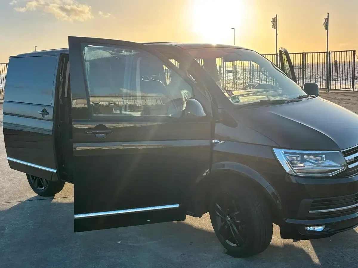 Gebraucht VW T6 Highline 204 PS (150 kW) 2016 Schwarz Van