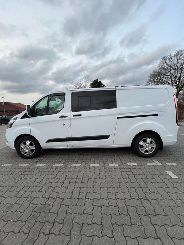 Gebraucht Ford Transit Custom 131 PS (96 kW) 2018 Weiß Van / Kleinbus