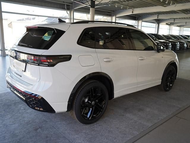 Gebraucht VW Tiguan Style 150 PS (110 kW) 2025 Pure white SUV