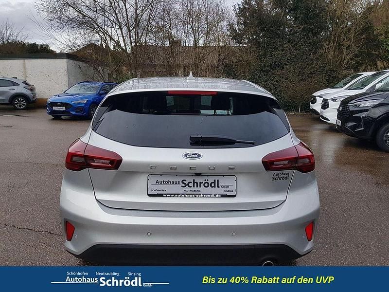 Neu Ford Focus Titanium X 125 PS (91 kW) 2026 Silber Limousine