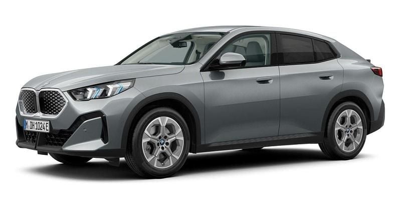 Grau Gebraucht 2024 BMW iX2 Comfort Edition SUV | 50.990 € (Superpreis) - Bild 1/4