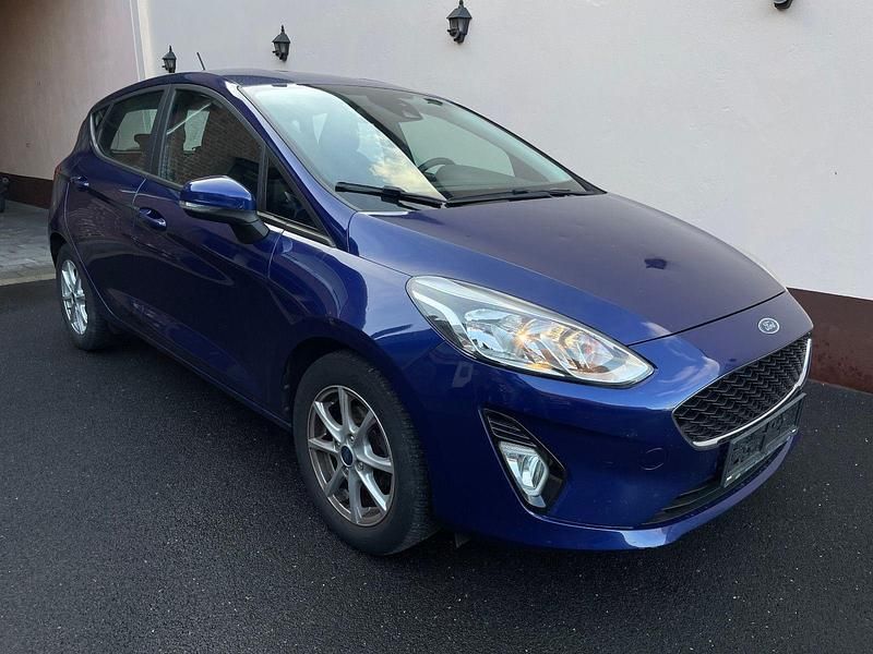 Blau Gebraucht 2018 Ford Fiesta Cool & Connect Kleinwagen | 5.999 € (Superpreis) - Bild 1/4
