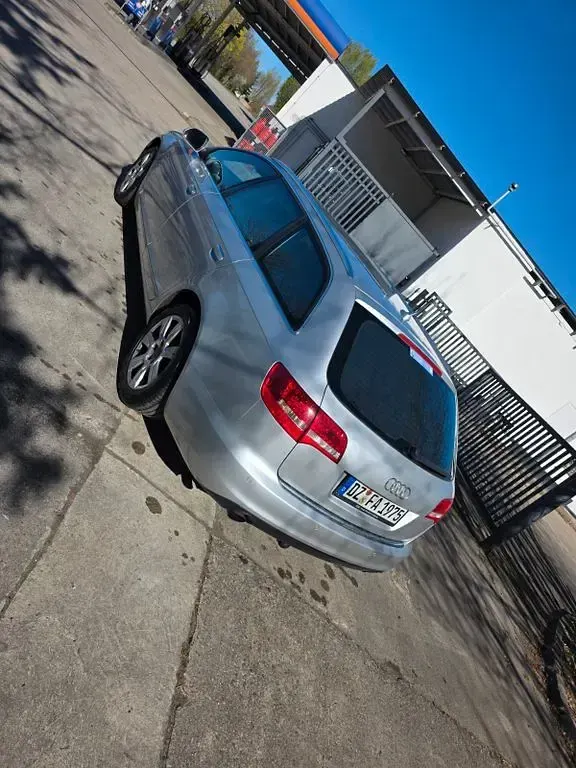 Gebraucht Audi A6 Ambiente 170 PS (125 kW) 2010 Silber Kombi