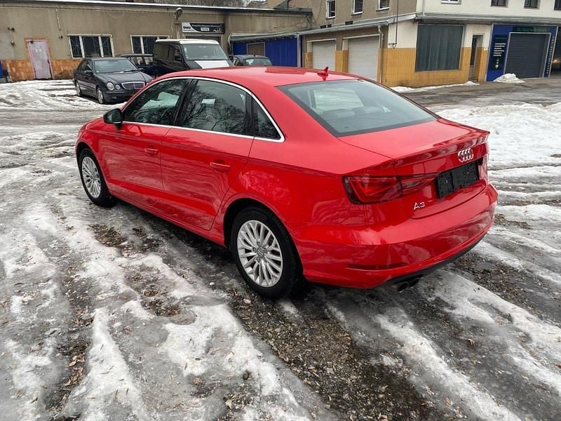 Gebraucht Audi A3 Ambiente 150 PS (110 kW) 2016 Limousine