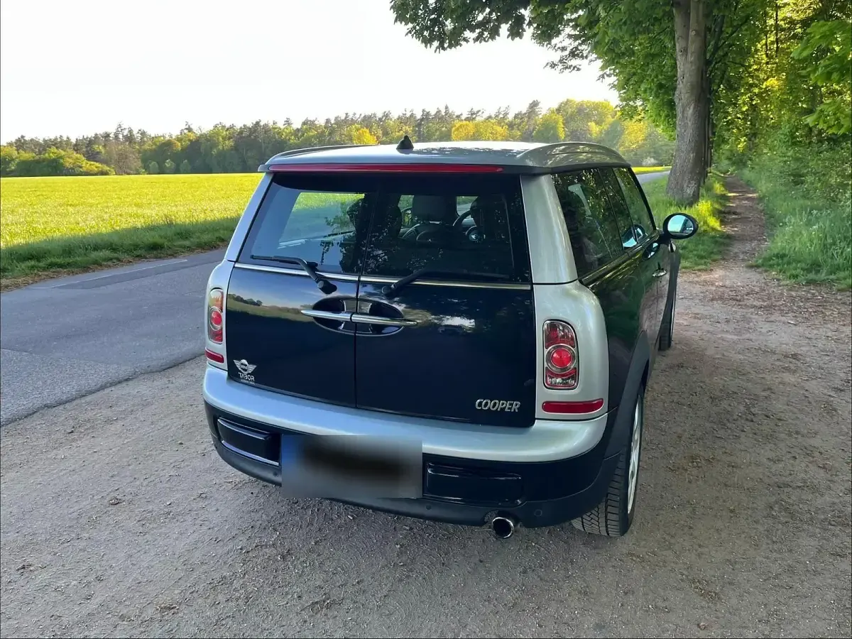 Gebraucht Mini Cooper Clubman 122 PS (89 kW) 2011 Schwarz Kombi
