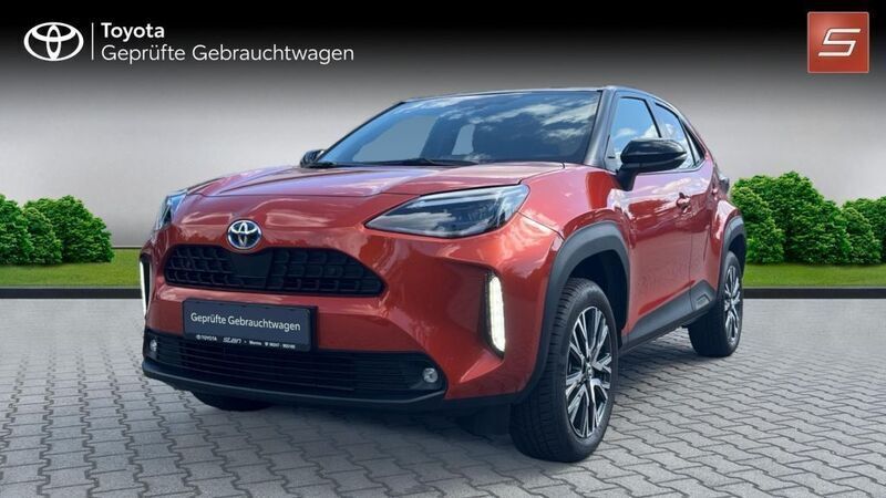 Orange Gebraucht 2023 Toyota Yaris Cross Edition SUV | 26.790 € (Fairer Preis) - Bild 1/4