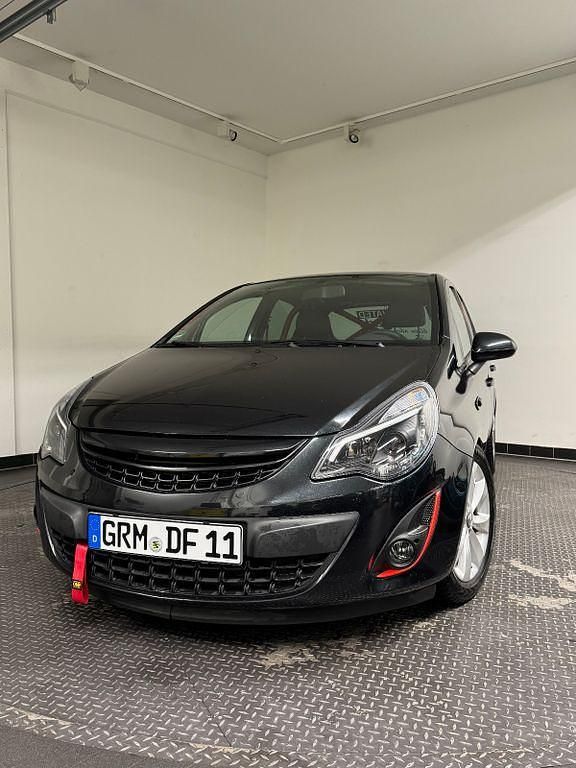 Gebraucht Opel Corsa 87 PS (63 kW) 2012 Schwarz Kleinwagen