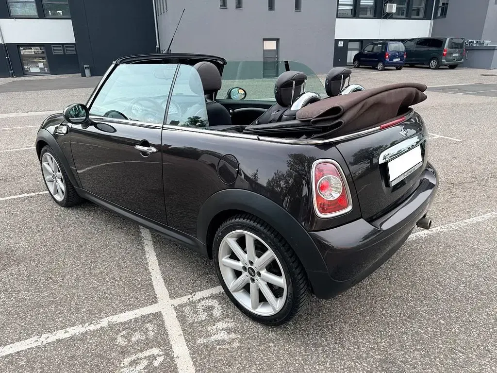 Gebraucht Mini Cooper Cabriolet 122 PS (89 kW) 2012 Rot Cabrio