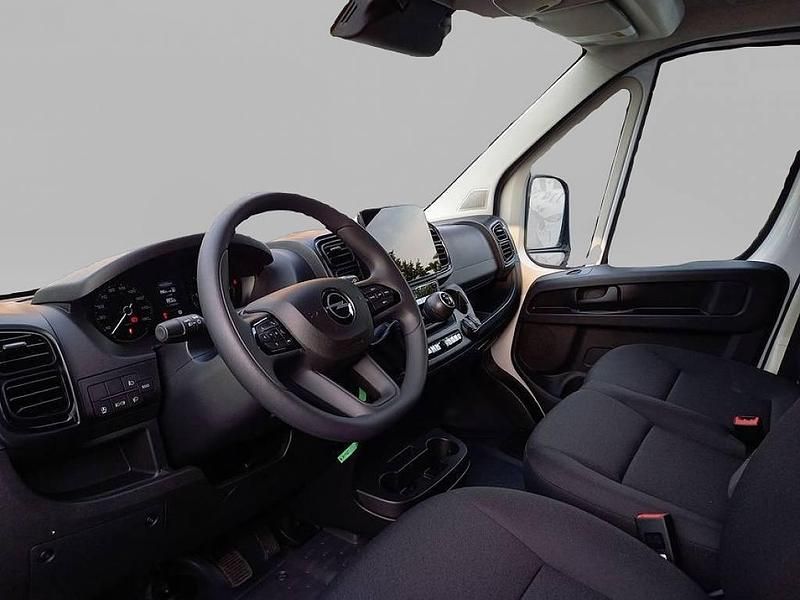 Neu Opel Movano 140 PS (102 kW) 2025 Weiß Van