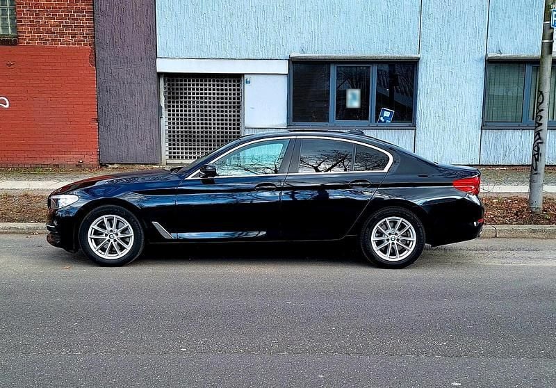 Gebraucht BMW 520 184 PS (135 kW) 2017 Schwarz Limousine