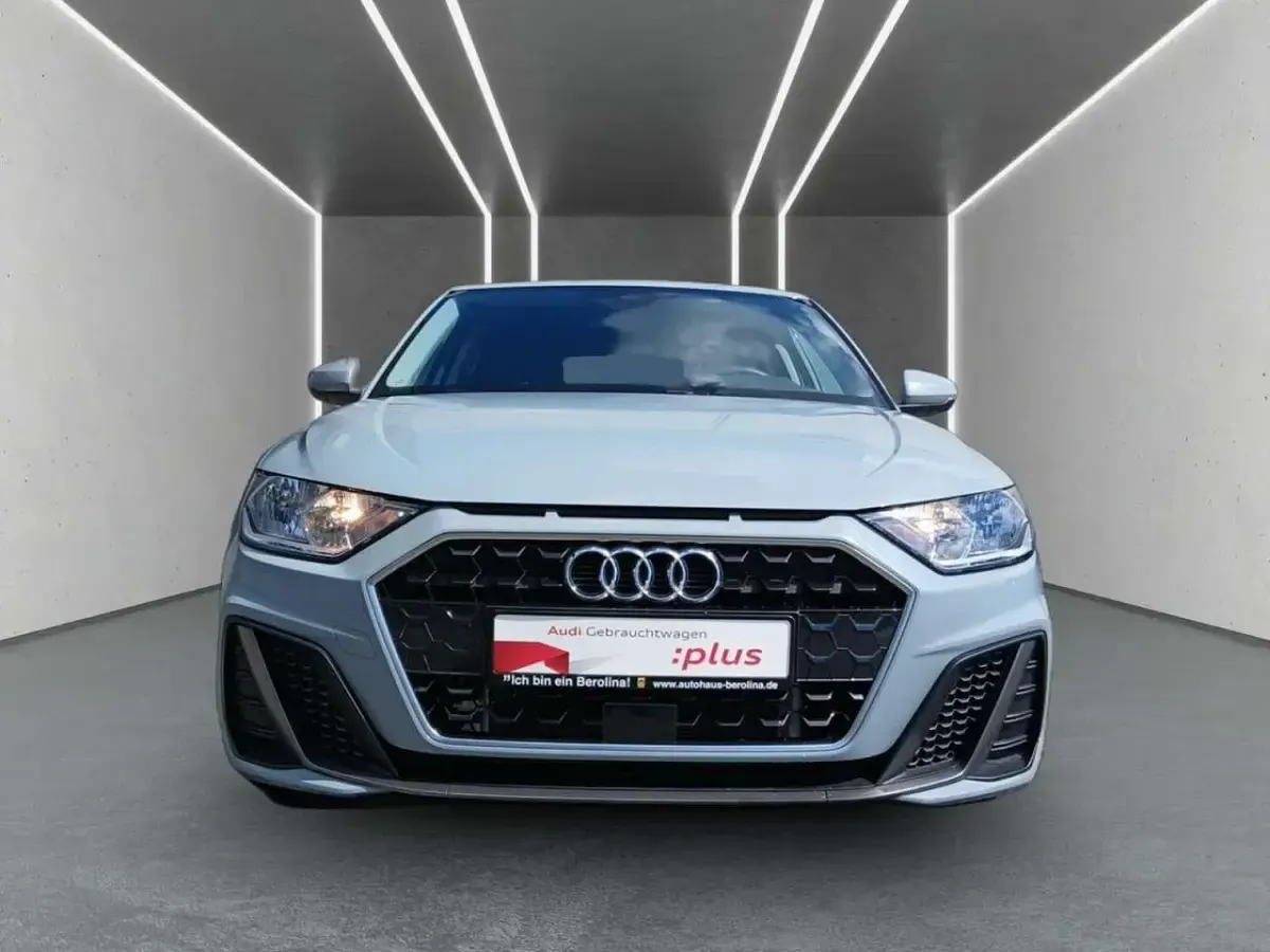 Gebraucht Audi A1 S-Line 95 PS (69 kW) 2025 Pfeilgrau perleffekt SUV