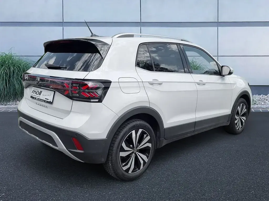 Gebraucht VW T-Cross Style 116 PS (85 kW) 2024 Pure white SUV