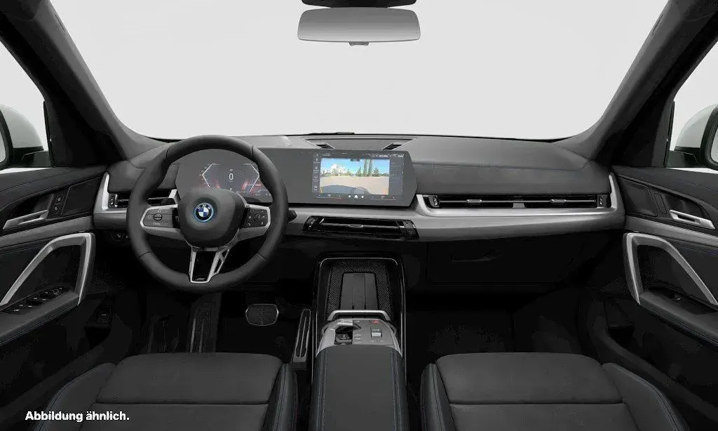 Gebraucht BMW iX1 M Sport 150 kW (204 PS) 2025 Weiß SUV