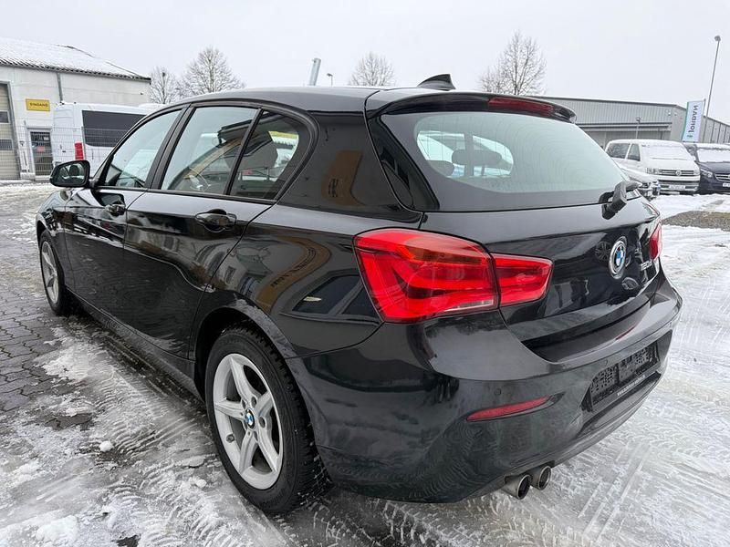 Gebraucht BMW 120 Advantage 190 PS (139 kW) 2018 Schwarz Kleinwagen