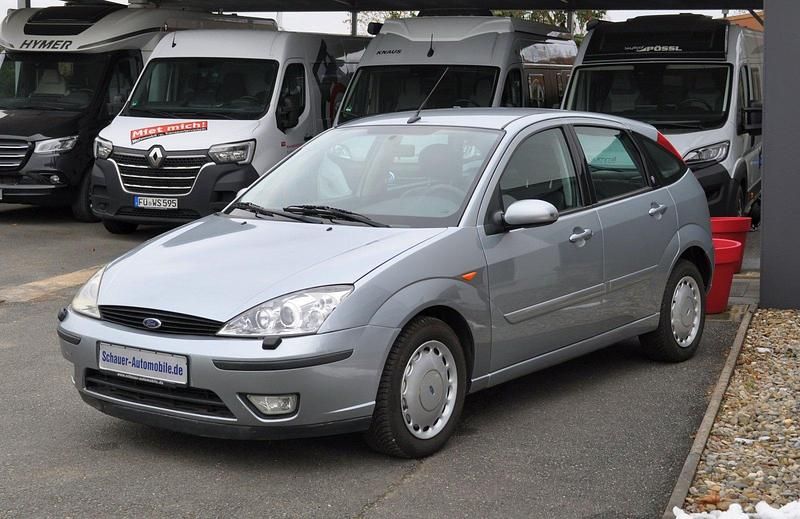 Gebraucht Ford Focus Ghia 130 PS (95 kW) 2004 Grau Limousine