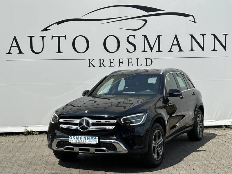 Ung. schwarz unilack Gebraucht 2022 Mercedes GLC300 SUV | 38.950 € (Superpreis) - Bild 1/4