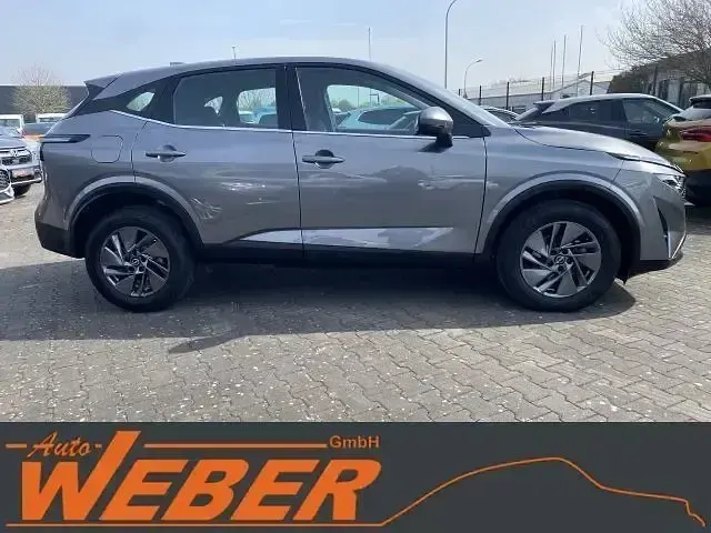 Gebraucht Nissan Qashqai 158 PS (116 kW) 2025 Grau SUV