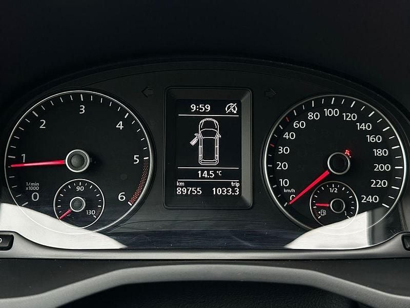 Gebraucht VW Caddy Maxi Beach 150 PS (110 kW) 2018 Grün Van / Kleinbus