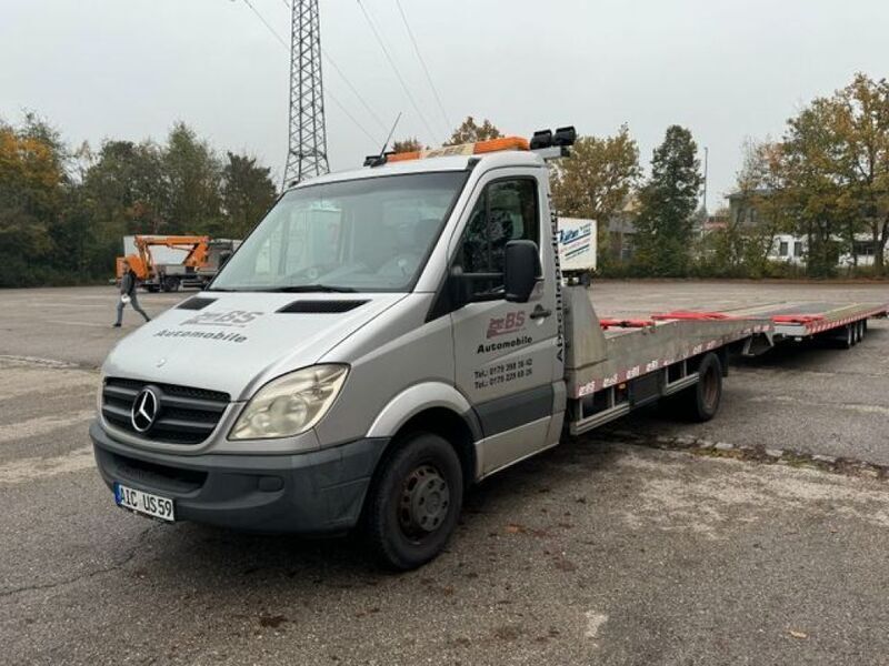 Brillantsilber metallic (metallic) Gebraucht 2007 Mercedes Sprinter Van | 25.990 € - Bild 1/4