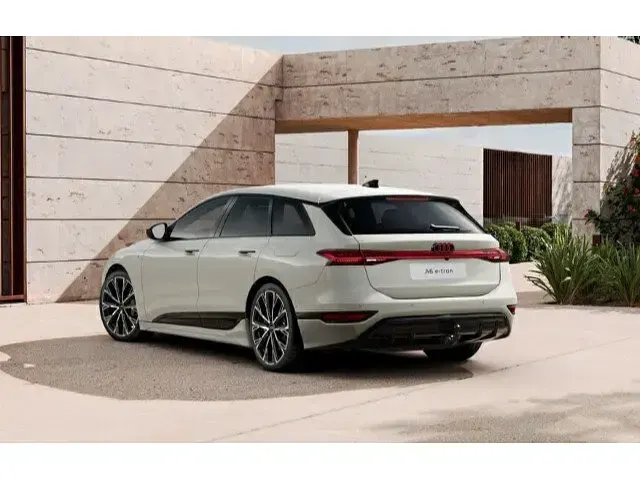 Gebraucht Audi A6 e-tron Basis 269 kW (367 PS) 2026 Siambeige metallic (metallic) Kombi