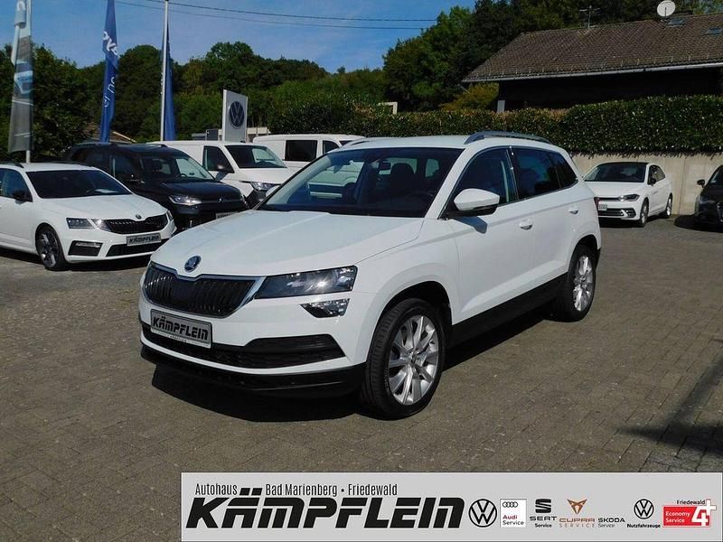 Weiß Gebraucht 2018 Skoda Karoq Style SUV | 18.790 € (Guter Preis) - Bild 1/4