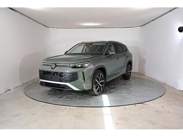 Cipressinogrün metallic Gebraucht 2025 VW Tayron Life SUV | 40.390 € (Superpreis) - Bild 1/1