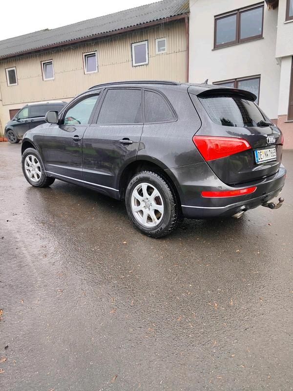 Gebraucht Audi Q5 240 PS (176 kW) 2011 Grau SUV