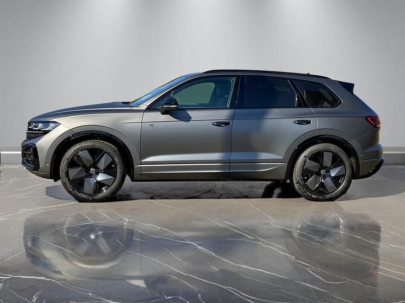 Gebraucht VW Touareg R-line 286 PS (210 kW) 2025 SUV