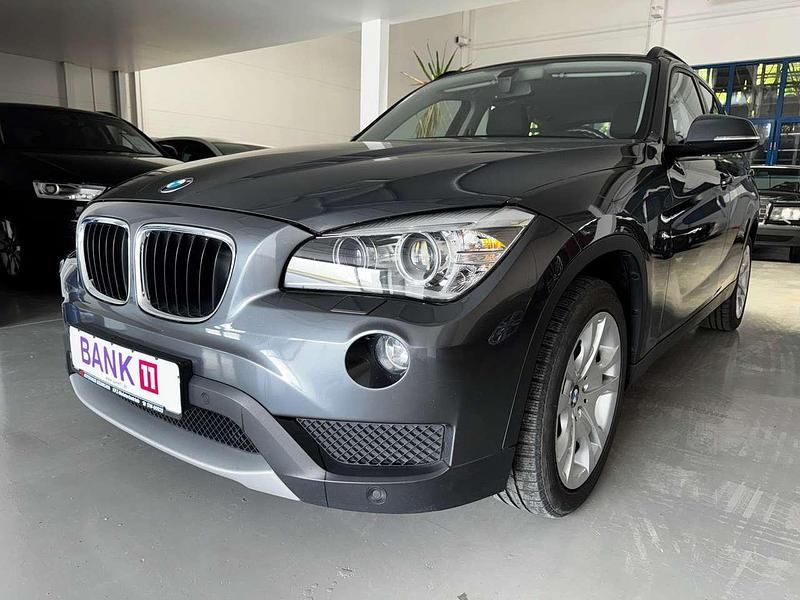 Mineralgrau Gebraucht 2013 BMW X1 SUV | 12.290 € (Fairer Preis) - Bild 1/4