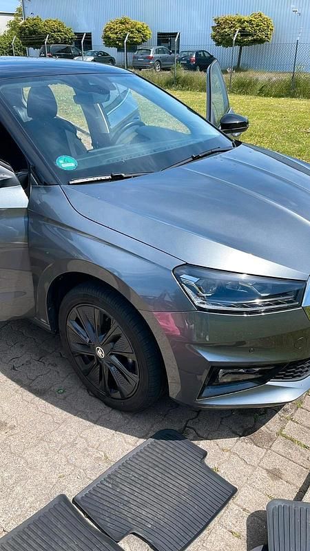 Gebraucht Skoda Fabia 110 PS (80 kW) 2022 Grau Kleinwagen