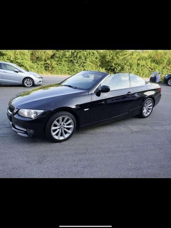 Schwarz Gebraucht 2011 BMW 325 Cabriolet Cabrio | 16.800 € (Fairer Preis) - Bild 1/4