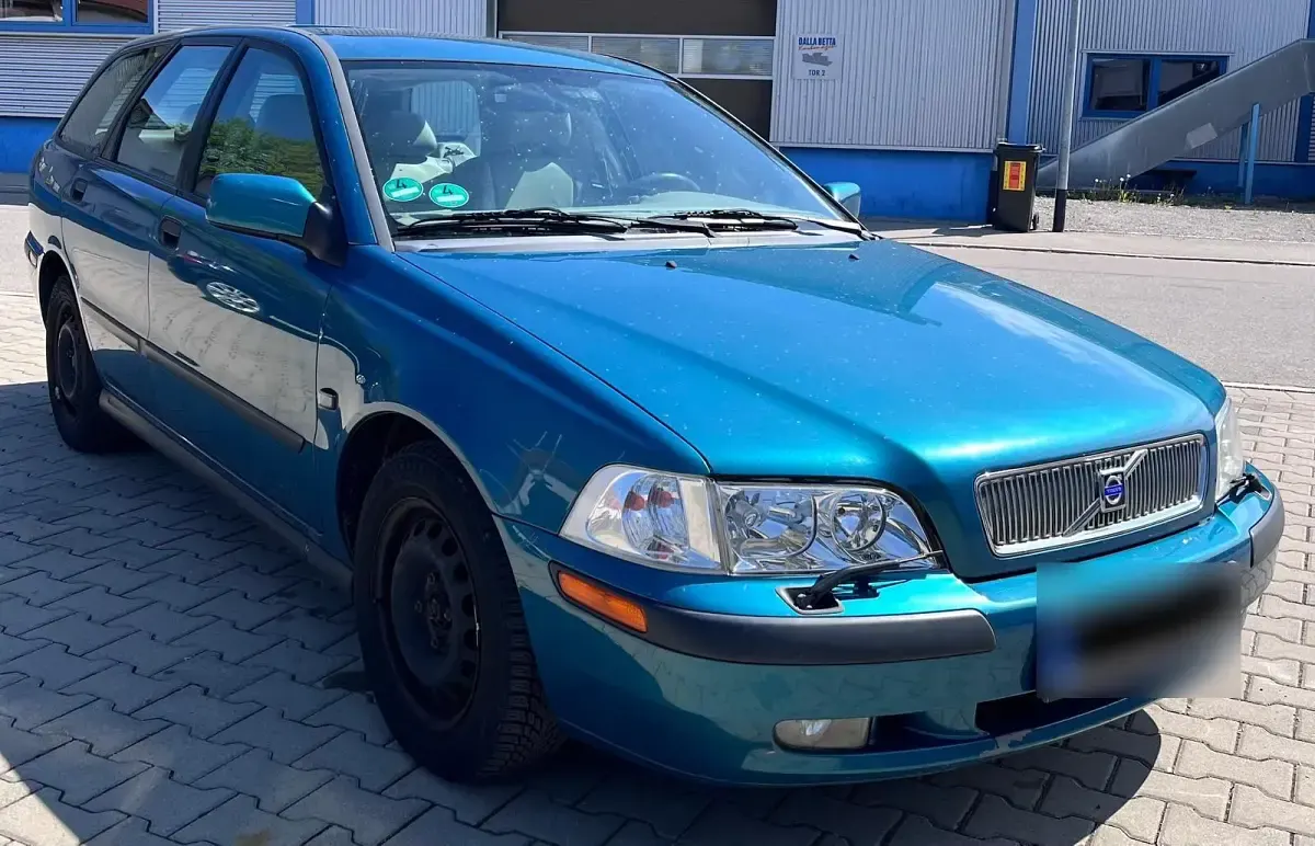 Gebraucht Volvo V40 122 PS (89 kW) 2002 Kombi