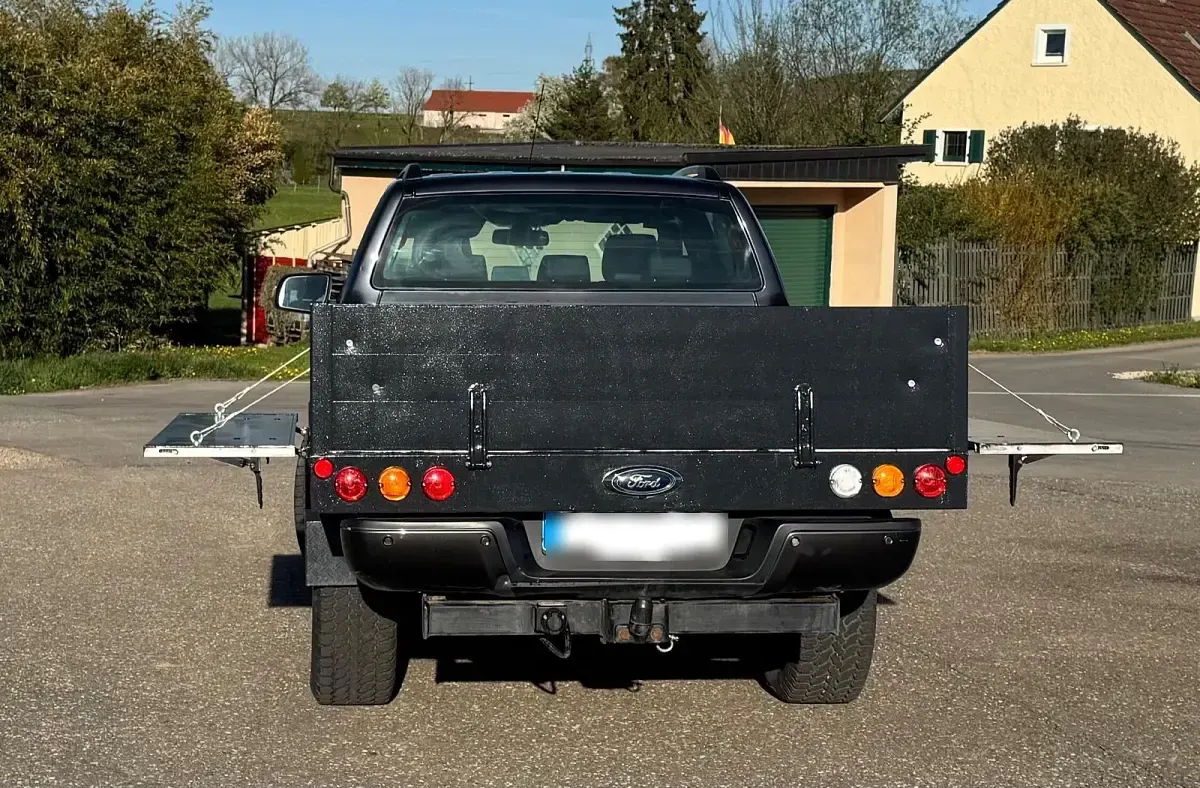 Gebraucht Ford Ranger Wildtrack 200 PS (147 kW) 2018 Grau Pickup