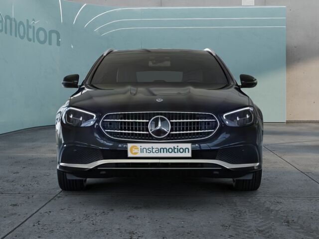 Gebraucht Mercedes E220 200 PS (147 kW) 2023 Schwarz Kombi