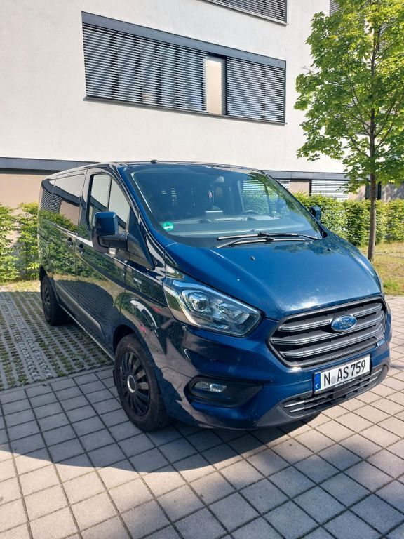 Blau Gebraucht 2018 Ford Transit Custom Van / Kleinbus | 16.500 € (Superpreis) - Bild 1/4