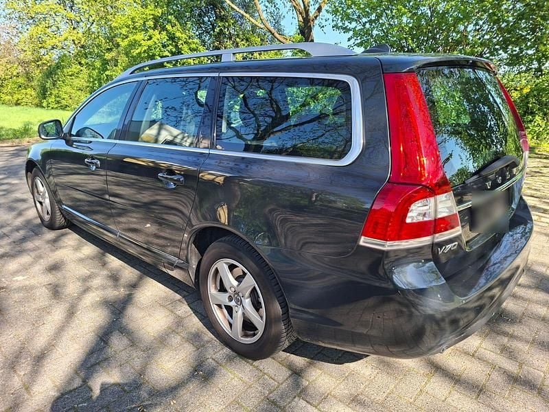 Second-hand Volvo V70 150 CP (110 kW) 2016 Gri Break