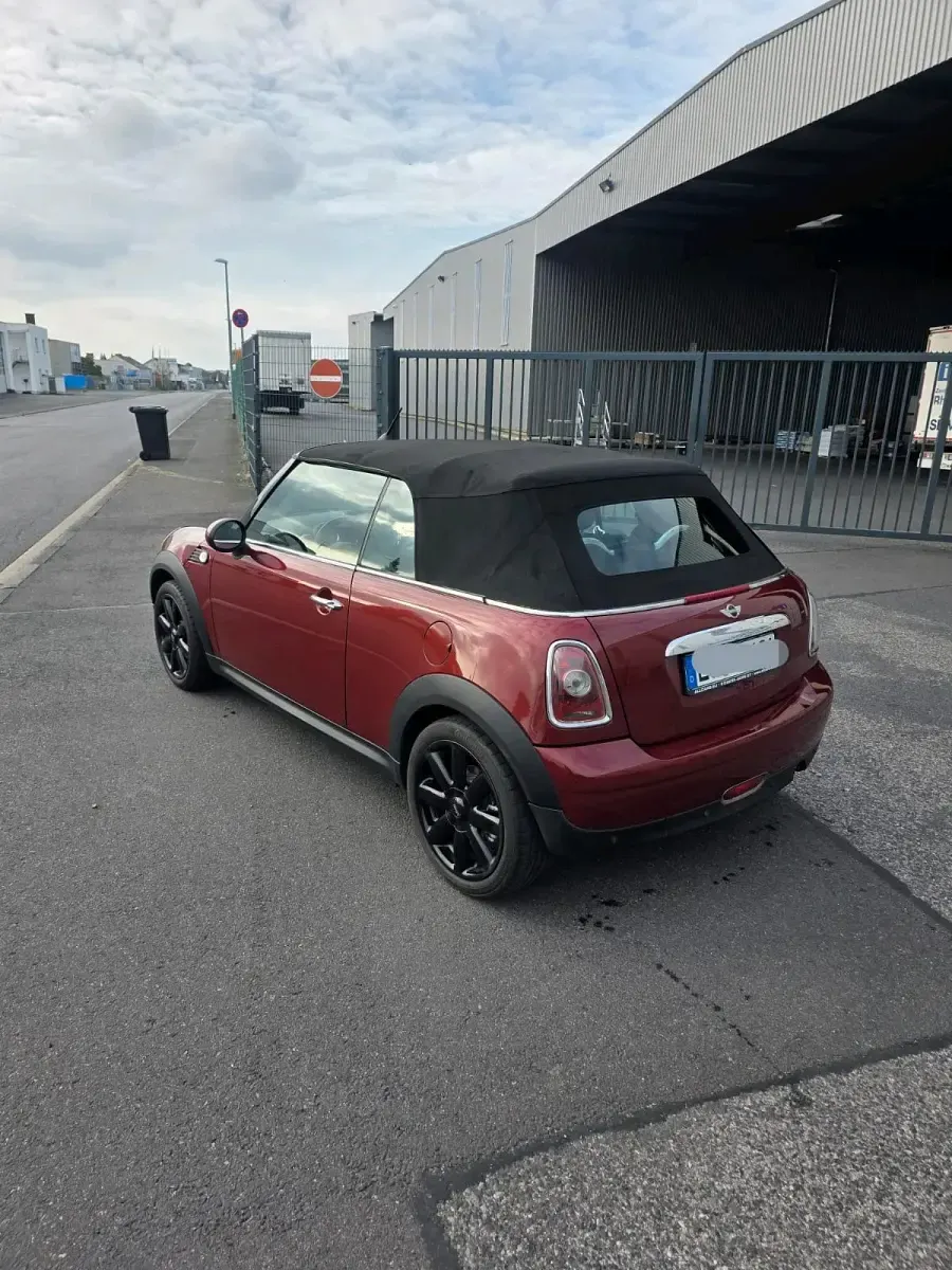 Gebraucht Mini Cooper Cabriolet 120 PS (88 kW) 2009 Rot Cabrio