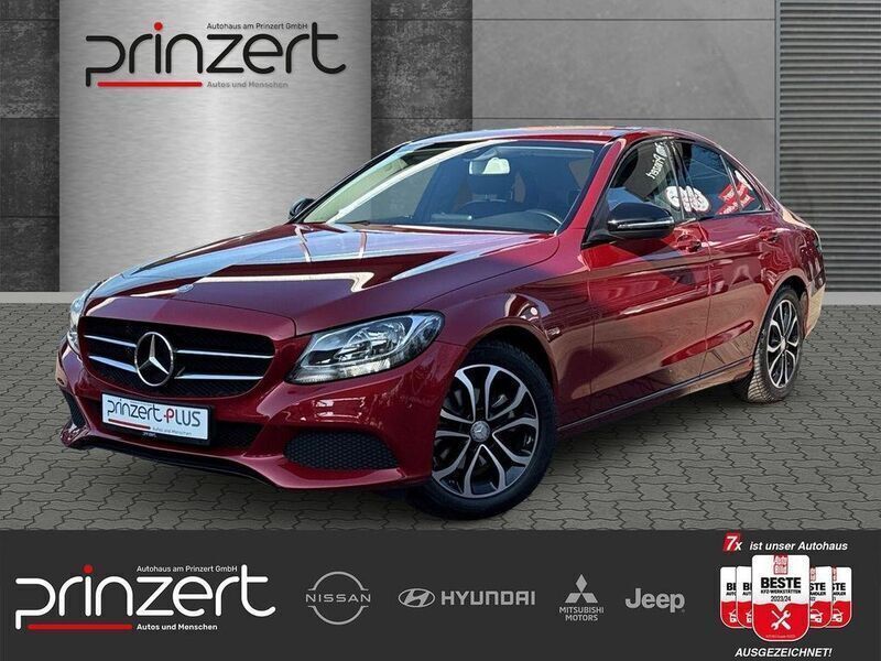 Rot Gebraucht 2017 Mercedes C180 Avantgarde Limousine | 18.770 € (Fairer Preis) - Bild 1/4