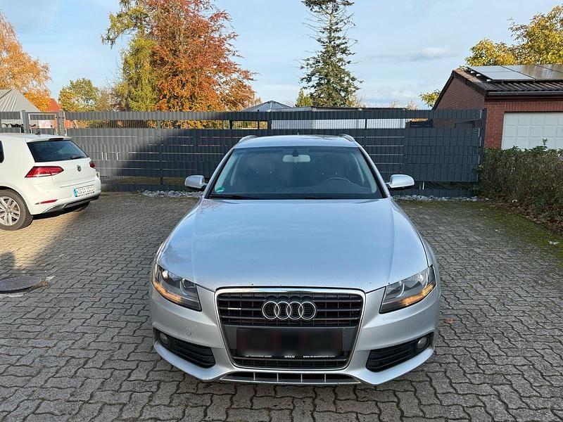 Gebraucht Audi A4 190 PS (139 kW) 2011 Silber Kombi