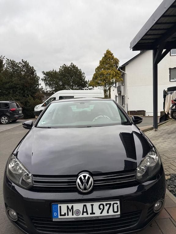 Gebraucht VW Golf VI Comfortline 105 PS (77 kW) 2010 Schwarz Kleinwagen