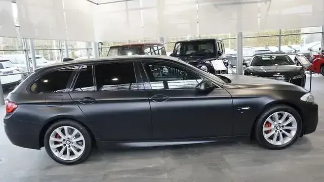 Gebraucht BMW 530 M Sport 258 PS (189 kW) 2012 Schwarz Kombi