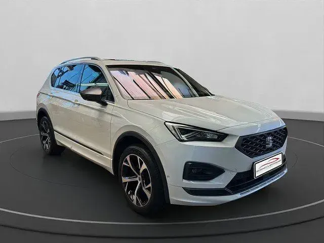 Gebraucht Seat Tarraco FR 150 PS (110 kW) 2023 Orixweiss perleffekt SUV
