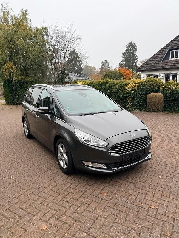 Second-hand Ford Galaxy 179 CP (131 kW) 2016 Gri Monovolum