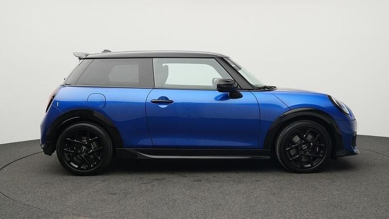 Second-hand Mini Cooper S 204 CP (150 kW) 2025 Albastru Hatchback