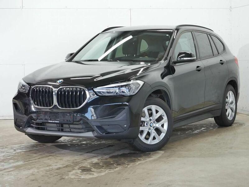 Gebraucht BMW X1 Advantage 190 PS (139 kW) 2022 Saphirschwarz met. SUV