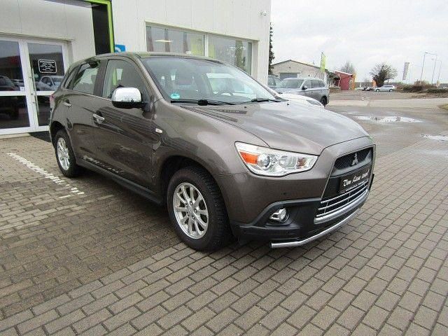 Gebraucht Mitsubishi ASX Invite 150 PS (110 kW) 2012 Braun SUV