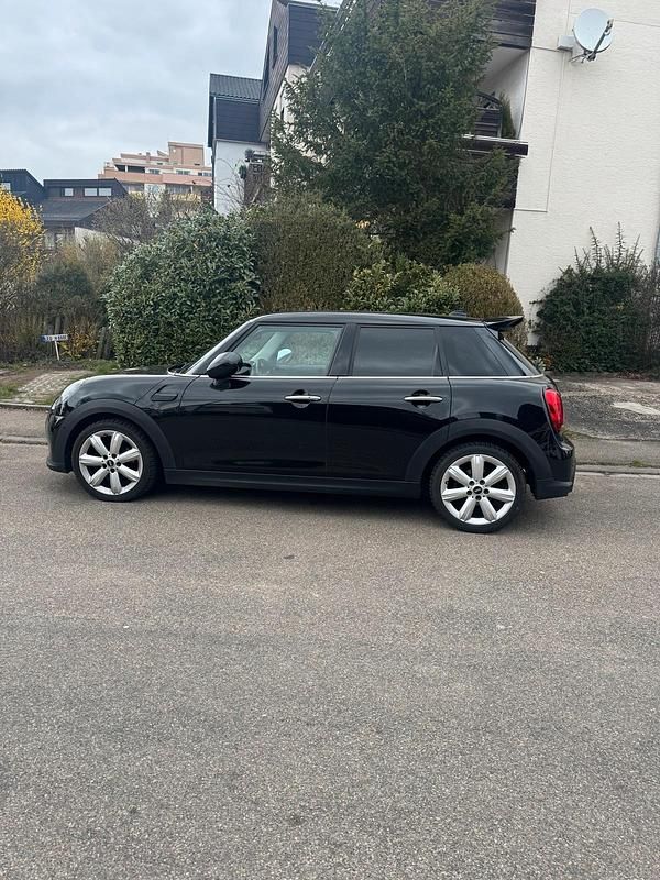 Gebraucht Mini ONE 102 PS (75 kW) 2021 Schwarz Kleinwagen