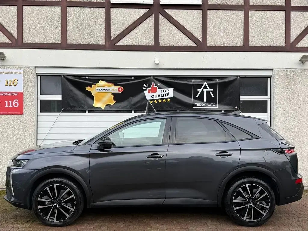 Gebraucht DS Automobiles DS7 Crossback 131 PS (96 kW) 2025 Grau SUV