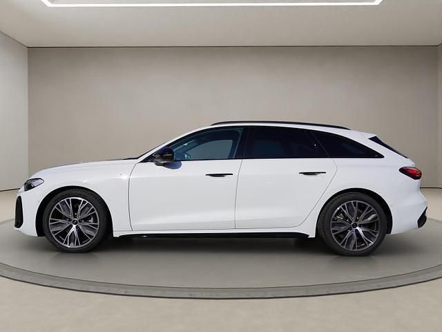 Gletscherweiss gletscherweiss Gebraucht 2025 Audi A5 S-Line Coupé | 57.100 € (Fairer Preis) - Bild 1/4